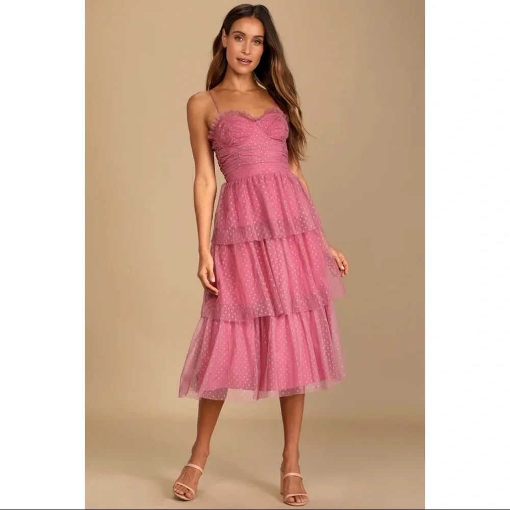 NWOT Lulus Sweetheart Style Mauve Polka Dot Bustier Tiered Midi Dress Small - Picture 2 of 12